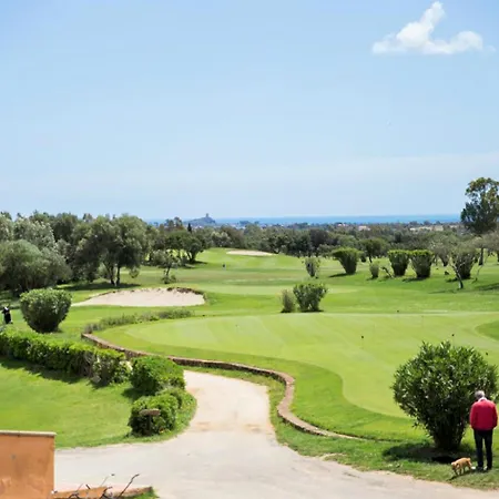 Sisters' House بيت للعطل *