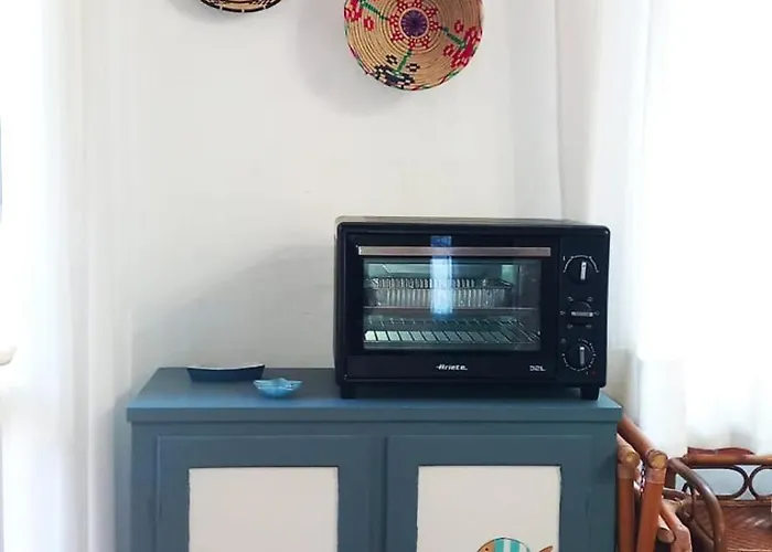 Sisters' House Пула